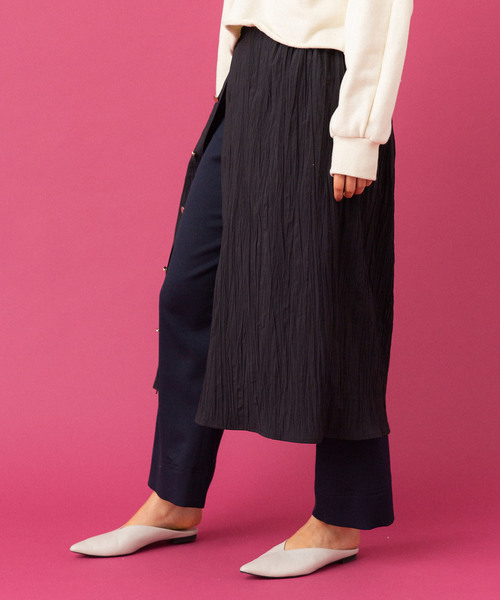 UNITED TOKYO（ユナイテッドトウキョウ）の「リベラルカバーパンツ（スカート・レディース・ネイビー/アイボリー・1/2）」の6枚目の写真