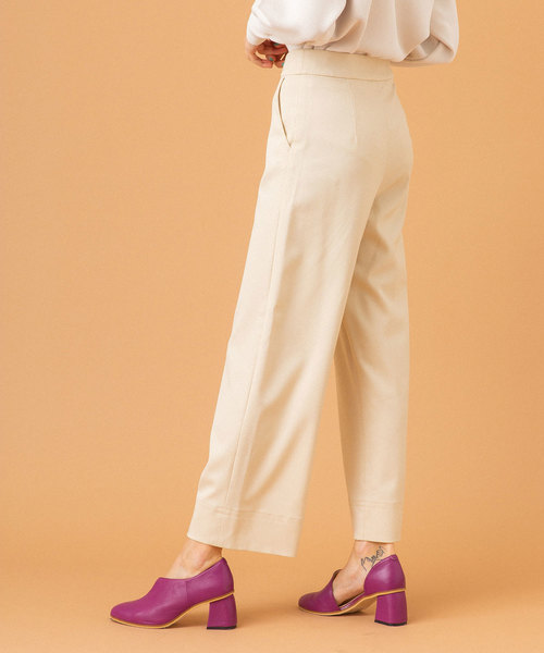 UNITED TOKYO（ユナイテッドトウキョウ）の「リベラルカバーパンツ（スカート・レディース・ネイビー/アイボリー・1/2）」の15枚目の写真