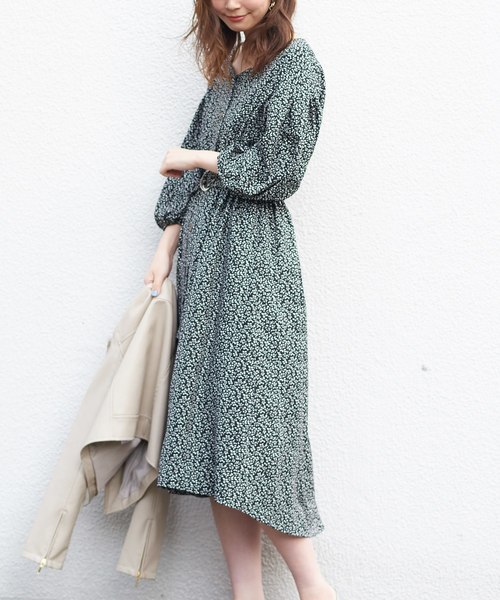 natural couture（ナチュラルクチュール）の「スクエアネックフロント釦ワンピース（ワンピース・レディース・ブラック/ベージュ/パープル/ブラック系その他/イエロー系その他・FREE）」の21枚目の写真