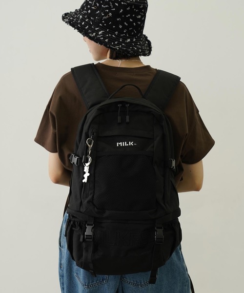 32L】NEO EMBROIDERY BIG BACKPACK BAR/大容量 【PC収納可・A4