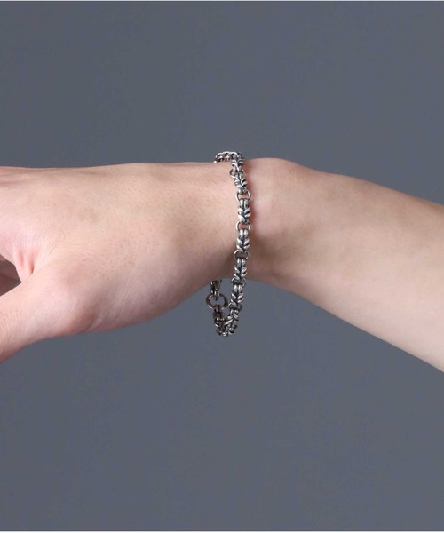 LION HEART（ライオンハート）の「“HOWL”タテガミロールブレスレット/シルバー925【LION HEART / ライオンハート】（ブレスレット・メンズ・シルバー・19.5cm/ONE SIZE）」の13枚目の写真