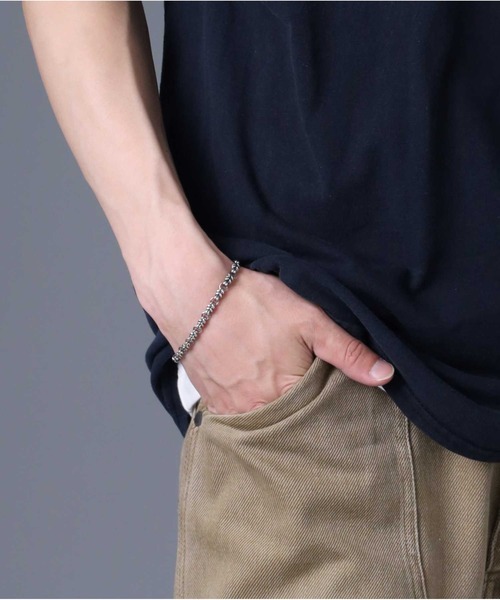 LION HEART（ライオンハート）の「“HOWL”タテガミロールブレスレット/シルバー925【LION HEART / ライオンハート】（ブレスレット・メンズ・シルバー・19.5cm/ONE SIZE）」の17枚目の写真