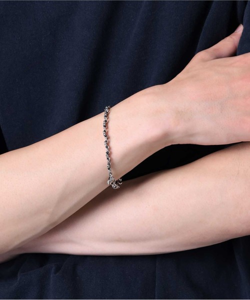 LION HEART（ライオンハート）の「“HOWL”タテガミロールブレスレット/シルバー925【LION HEART / ライオンハート】（ブレスレット・メンズ・シルバー・19.5cm/ONE SIZE）」の19枚目の写真