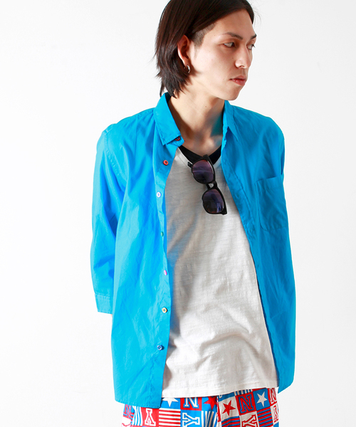 WEGO（ウィゴー）の「WEGO/カラフルボタン7分袖シャツ（シャツ/ブラウス・メンズ・ホワイト/ネイビー/イエロー/オレンジ/ライトピンク/ターコイズブルー/ワイン/グリーン・LARGE/MEDIUM/SMALL）」の4枚目の写真