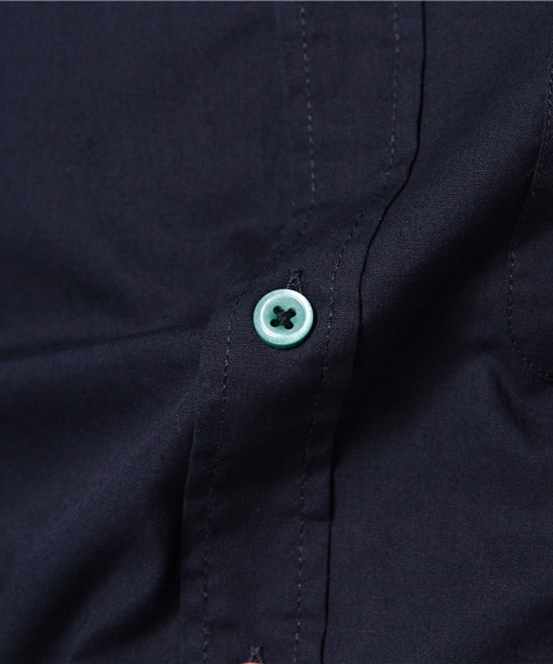 WEGO（ウィゴー）の「WEGO/カラフルボタン7分袖シャツ（シャツ/ブラウス・メンズ・ホワイト/ネイビー/イエロー/オレンジ/ライトピンク/ターコイズブルー/ワイン/グリーン・LARGE/MEDIUM/SMALL）」の18枚目の写真