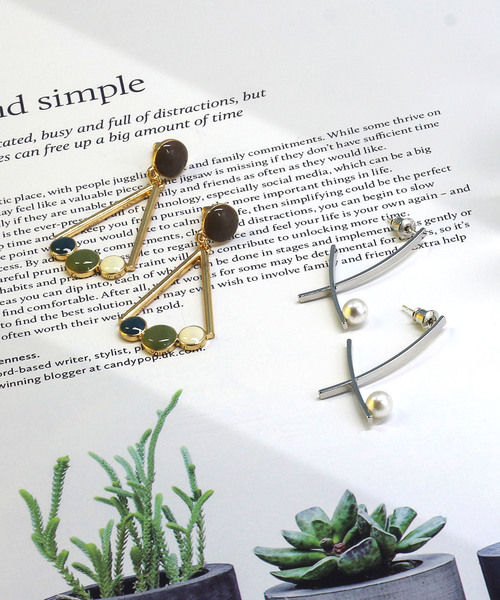 おしゃれスタ（オシャレスタ）の「【INXU TOKYO】925シルバー ポストピアス セット（ピアス（両耳用）・レディース・ゴールド系その他2/E/M/ゴールド系その他3/シルバー系その他3/その他1/その他9/その他17/その他25/その他33/ゴールド/C/K/S/シルバー系その他/ブルー/その他7/その他15/その他23/その他31/A/I/Q/ゴールド系その他7/シルバー系その他7/その他5/その他13/その他21/その他29/F/N/ゴールド系その他4/シルバー系その他4/その他2/その他10/その他18/その他26/その他34/H/P/ゴールド系その他6/シルバー系その他6/その他4/その他12/その他20/その他28/ピンク/B/J/R/シルバー/グリーン/その他6/その他14/その他22/その他30/G/O/ゴールド系その他5/シルバー系その他5/その他3/その他11/その他19/その他27/その他35/ゴールド系その他/D/L/シルバー系その他2/その他/その他8/その他16/その他24/その他32・FREE）」の4枚目の写真