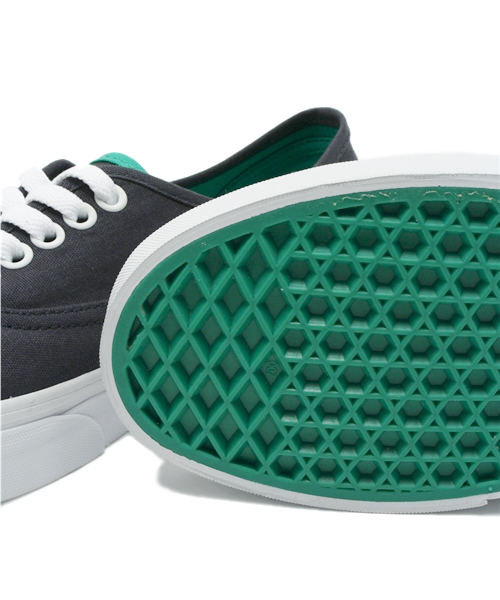 BEAMS BOY（ビームスボーイ）の「VANS / AUTHENTIC 14SS ②（スニーカー・レディース・ブラック/ネイビー/サックスブルー・5h/6/5/6h/7）」の11枚目の写真