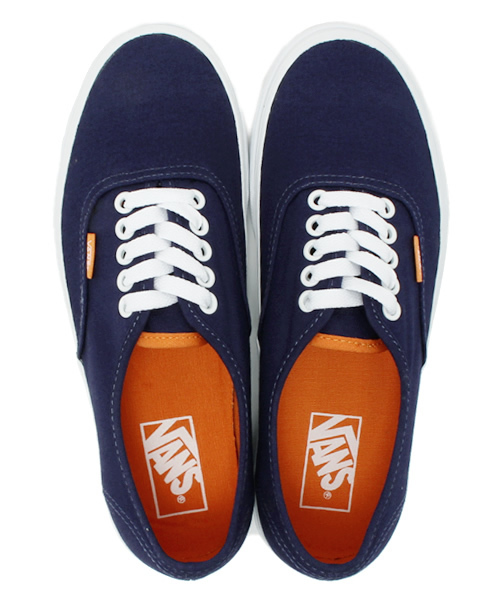 BEAMS BOY（ビームスボーイ）の「VANS / AUTHENTIC 14SS ②（スニーカー・レディース・ブラック/ネイビー/サックスブルー・5h/6/5/6h/7）」の13枚目の写真