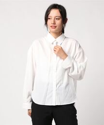 バックプリーツシャツ