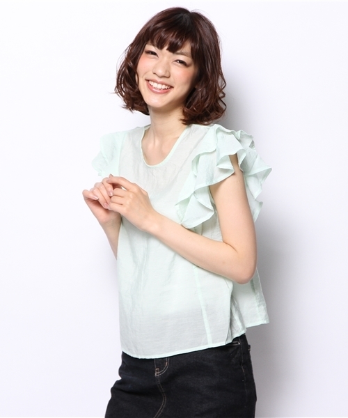 mystic(ミスティック)の「肩フリルパフスリーブプルオーバー(シャツ/ブラウス・レディース・グリーン/ブラック/ベージュ/オフホワイト/ピンク・フリ-)」の18枚目の写真