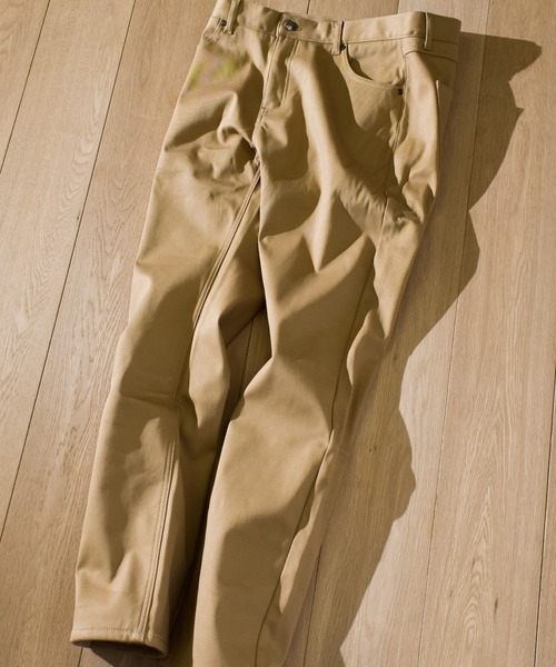 JOHN'S CLOSET(ジョンズクローゼット)の「【n】ツイル防風フィルム入りボンディングパンツ(その他パンツ・メンズ・ホワイト/チャコールグレー/ブラック/ベージュ/ネイビー/オリーブ・SMALL/MEDIUM/LARGE/X-LARGE)」の4枚目の写真