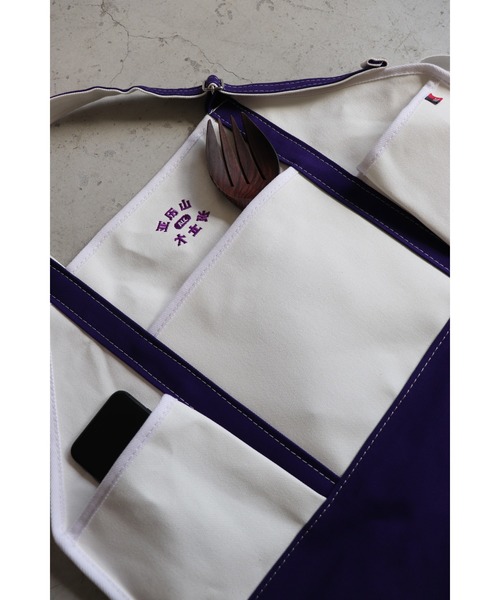 AlexanderLeeChang（アレキサンダーリーチャン）の「AlexanderLeeChang/アレキサンダーリーチャン ＡＰＲＯＮ　ＴＯＴＥ　２（トートバッグ・メンズ・オレンジ/ホワイト/ブラック・ONE SIZE）」の7枚目の写真