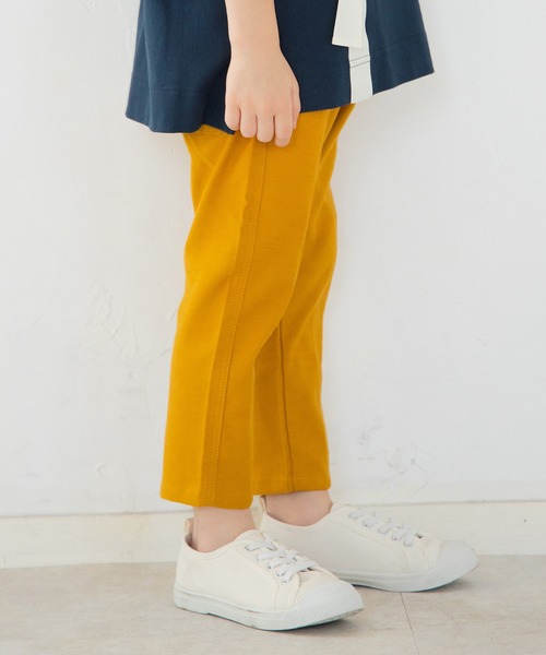 BRANSHES（ブランシェス）の「センターシームクロップドパンツ（その他パンツ・キッズ・アイボリー/マスタード/レンガ/ブラック・100cm/110cm/150cm/80ｃｍ/140cm/90cm/130cm/120cm）」の4枚目の写真