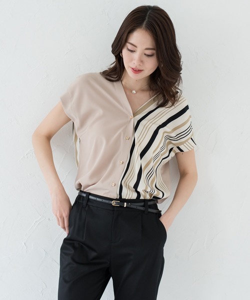 LOUNGEDRESS（ラウンジドレス）の「バイカラーフレンチブラウス（シャツ/ブラウス・レディース・ベージュ/アイボリー・FREE）」の2枚目の写真