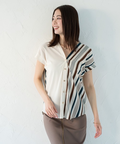 LOUNGEDRESS（ラウンジドレス）の「バイカラーフレンチブラウス（シャツ/ブラウス・レディース・ベージュ/アイボリー・FREE）」の5枚目の写真