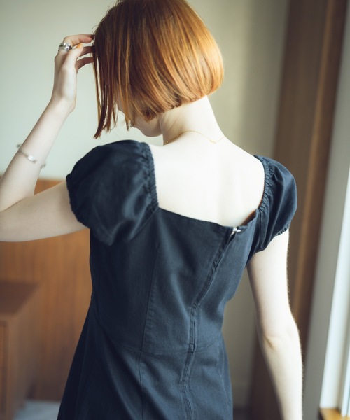 flowriri（フロウリリ）の「flowriri デニムタイトロングワンピース（ワンピース・レディース・ブラック/ネイビー・FREE）」の4枚目の写真