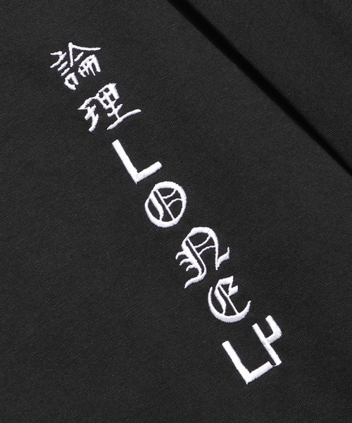 #15LONELY論理★コラボ⬛︎TOM OSABE Tシャツ⬛︎絵師⬛︎長谷部トム LONELY/論理（ロンリー）の「LONELY(論理)/ロンリー TOM HASEBE