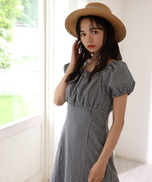 one after another NICE CLAUP(ワンアフターアナザーナイスクラップ)の「【WEB限定色】パフスリーブワンピース(ワンピース・レディース・ライトブルー/ブラック/ブラック系その他/ブルー系その他/ブルー系その他2/チェック・FREE)」の11枚目の写真