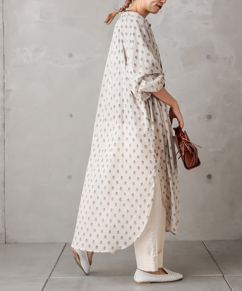 PUAL CE CIN（ピュアルセシン）の「小花ギャザーワンピース（ワンピース・レディース・チャコールグレー/グレー/ライトベージュ・FREE）」の9枚目の写真