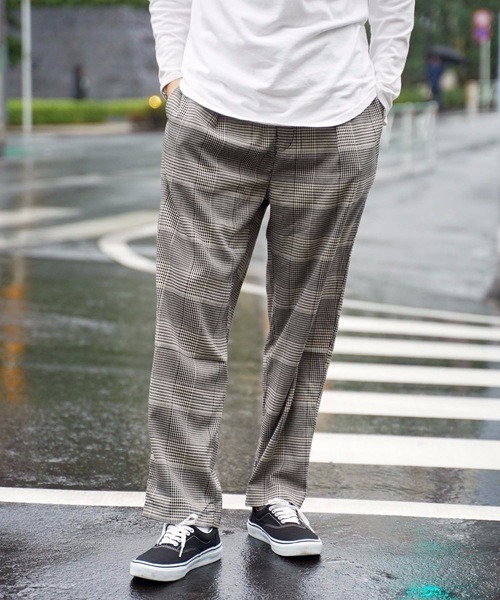 Blue Standard (ブルースタンダード)の「【BLUE STANDARD】チェックイージーパンツ ワイドパンツ チェック柄(その他パンツ・メンズ・ベージュ/ネイビー/グレー・MEDIUM/LARGE/X-LARGE)」の5枚目の写真