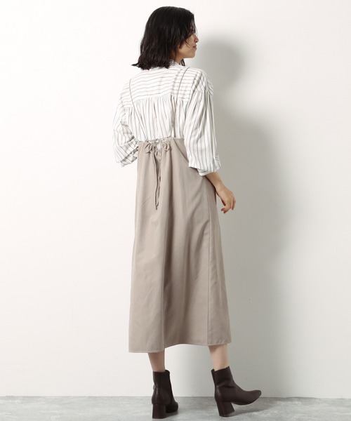 LAKOLE(ラコレ)の「エコスエードキャミソールワンピース / LAKOLE(ワンピース・レディース・ベージュ/チャコール/サンドグレー・MEDIUM/SMALL)」の5枚目の写真