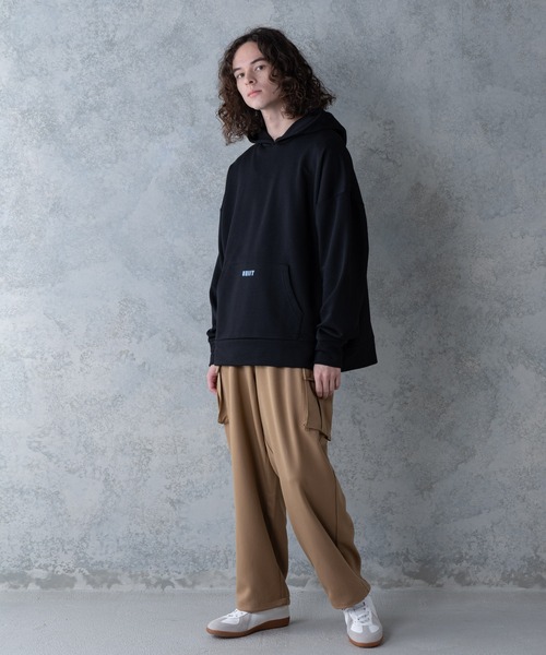 UNIIT(ユニット)の「【UNIIT】T/Rツイルワイドカーゴパンツ ワイドシルエット ポケット付き 無地 ウエスト紐仕様(カーゴパンツ・メンズ・ベージュ/ブラック/カーキ・LARGE/MEDIUM)」の20枚目の写真