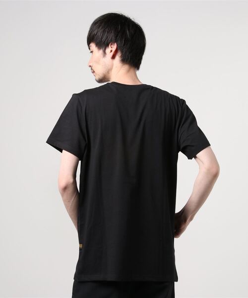 G-STAR（ジースター）の「BASE-S T-SHIRT/ワンポイント/ロゴ（Tシャツ/カットソー・メンズ・ホワイト/ダークブラック/ダークブルー・SMALL/MEDIUM/LARGE/X-SMALL/X-LARGE/XX-LARGE）」の13枚目の写真