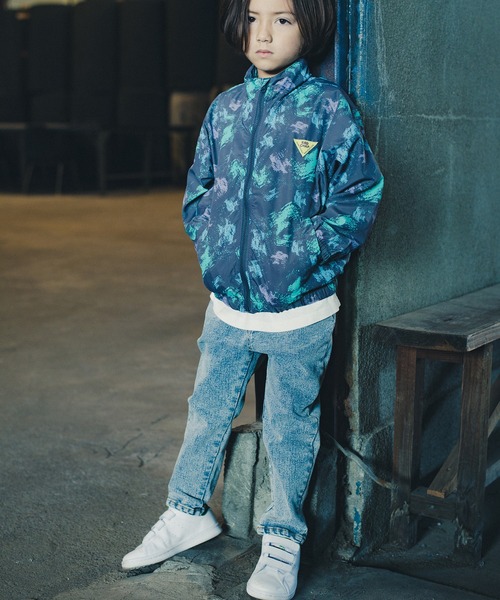 RADCHAP（ラッドチャップ）の「総柄ウィンドブレーカー（ナイロンジャケット・キッズ・アイボリー/チャコールグレー・110cm/150cm/100cm/140cm/130cm/90cm/120cm）」の8枚目の写真