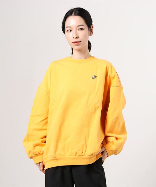 Levi's（リーバイス）の「PIPER OVERSIZED CREW KUMQUAT（スウェット・レディース・マルチ・M/S/XS）」の6枚目の写真