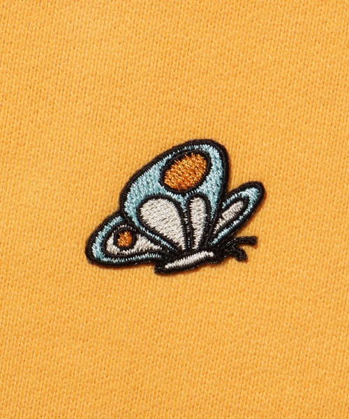Levi's（リーバイス）の「PIPER OVERSIZED CREW KUMQUAT（スウェット・レディース・マルチ・M/S/XS）」の16枚目の写真