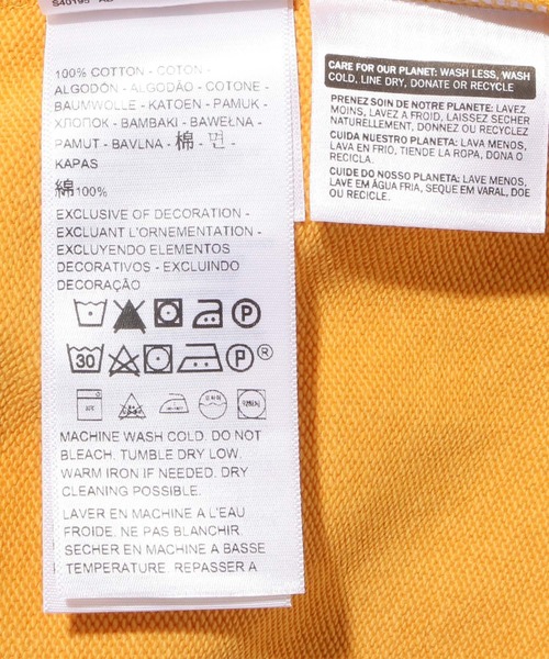 Levi's（リーバイス）の「PIPER OVERSIZED CREW KUMQUAT（スウェット・レディース・マルチ・M/S/XS）」の17枚目の写真