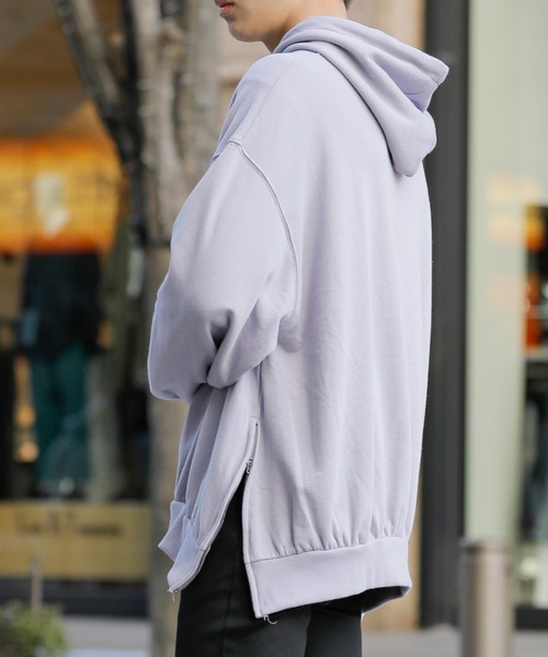 Beno（ビーノ）の「ライト裏毛 サイドジップ スリット バルーンスリーブ ルーズシルエット プルオーバー パーカー フーディー（パーカー・メンズ・アイボリー/ライトグリーン/コーラルピンク/ブラック/ピンクベージュ/ラベンダー・M/L）」の22枚目の写真