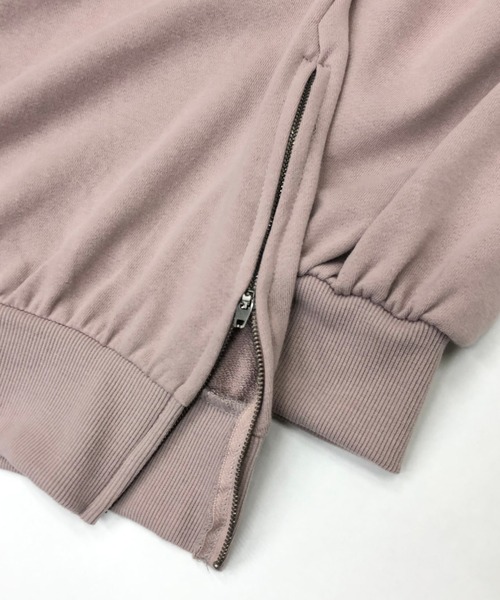 Beno（ビーノ）の「ライト裏毛 サイドジップ スリット バルーンスリーブ ルーズシルエット プルオーバー パーカー フーディー（パーカー・メンズ・アイボリー/ライトグリーン/コーラルピンク/ブラック/ピンクベージュ/ラベンダー・M/L）」の14枚目の写真