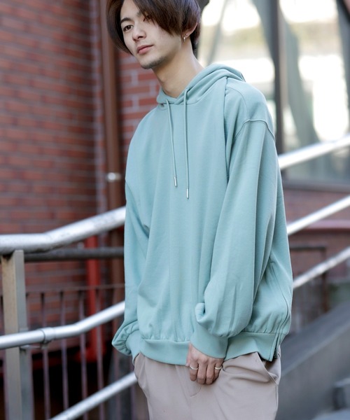 Beno（ビーノ）の「ライト裏毛 サイドジップ スリット バルーンスリーブ ルーズシルエット プルオーバー パーカー フーディー（パーカー・メンズ・アイボリー/ライトグリーン/コーラルピンク/ブラック/ピンクベージュ/ラベンダー・M/L）」の20枚目の写真