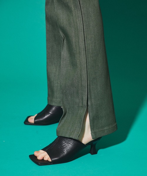 TOGA PULLA（トーガ　プルラ）の「【TOGA PULLA(トーガプルラ)】デニムパンツ /Denim pants/TP11-FF214（デニムパンツ・レディース・カーキ/イエロー・36/34）」の12枚目の写真