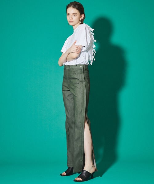 TOGA PULLA（トーガ　プルラ）の「【TOGA PULLA(トーガプルラ)】デニムパンツ /Denim pants/TP11-FF214（デニムパンツ・レディース・カーキ/イエロー・36/34）」の17枚目の写真