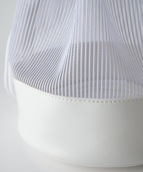 COLONY 2139（コロニートゥーワンスリーナイン）の「【COLONY 2139×@sakina_yamamoto】メッシュ巾着トートバッグ（トートバッグ・レディース・ホワイト/ブラック・FREE）」の11枚目の写真