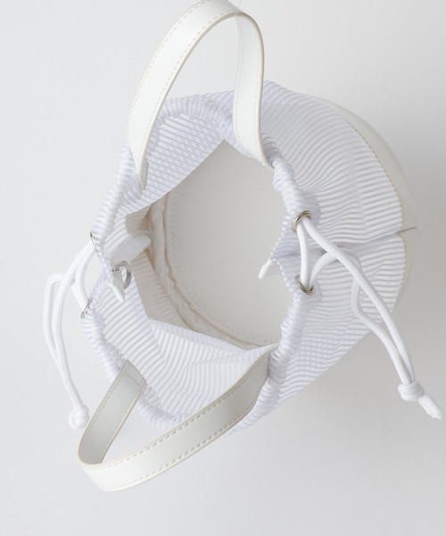 COLONY 2139（コロニートゥーワンスリーナイン）の「【COLONY 2139×@sakina_yamamoto】メッシュ巾着トートバッグ（トートバッグ・レディース・ホワイト/ブラック・FREE）」の13枚目の写真