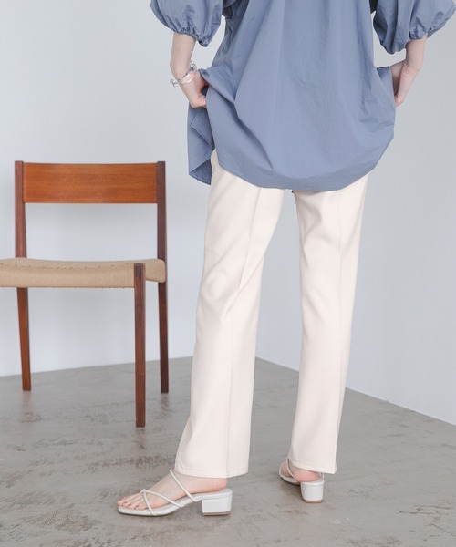 A part by(アパートバイ)の「Wranglerドレスパンツ 939480(その他パンツ・レディース・チャコールグレー/ベージュ/アイボリー・SMALL/MEDIUM)」の4枚目の写真