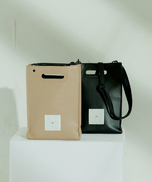 Daily russet（デイリー ラシット）の「【ani.】ワンハンドショルダーバッグ（ショルダーバッグ・レディース・ブラック/ベージュ・FREE）」の12枚目の写真
