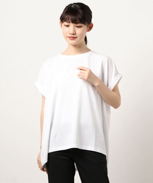 JEANS MATE(ジーンズメイト)の「袖ロールカフラウンドヘムTシャツ 汗染み防止加工素材 前後差 ビッグシルエット/オーバーサイズ(Tシャツ/カットソー・レディース・ホワイト/ブラック/ネイビー/ブラウン/カーキ/サックスブルー/ブルー/ライトグリーン/ピンク系その他/ライトベージュ・MEDIUM/LARGE)」の2枚目の写真