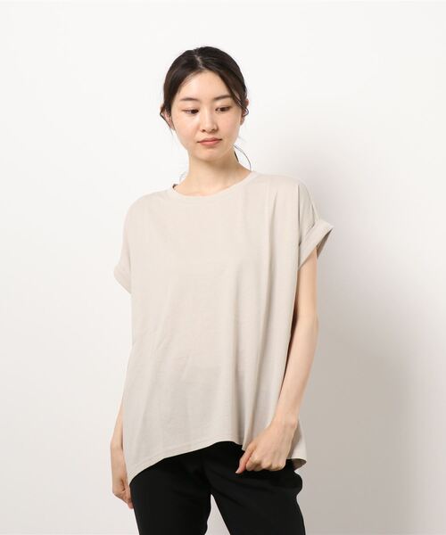 JEANS MATE(ジーンズメイト)の「袖ロールカフラウンドヘムTシャツ 汗染み防止加工素材 前後差 ビッグシルエット/オーバーサイズ(Tシャツ/カットソー・レディース・ホワイト/ブラック/ネイビー/ブラウン/カーキ/サックスブルー/ブルー/ライトグリーン/ピンク系その他/ライトベージュ・MEDIUM/LARGE)」の5枚目の写真