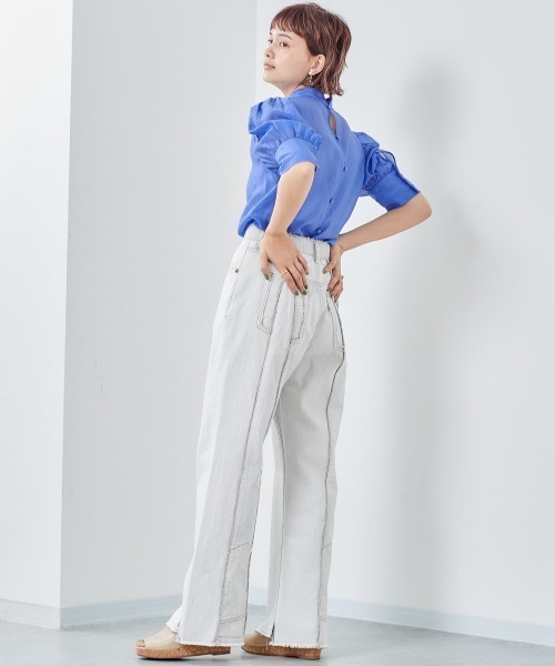 cepo（セポ）の「シアーボリュームパフスリーブ　ブラウス（シャツ/ブラウス・レディース・ブラック/ブルー・M）」の10枚目の写真