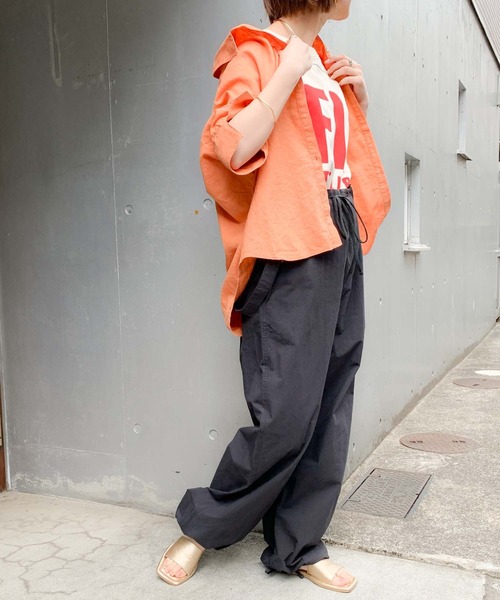 CIAOPANIC TYPY(チャオパニックティピー)の「綿ナイロンパラシュートパンツ(サロペット/オーバーオール・レディース・ブラック/カーキ/アイボリー・SMALL/MEDIUM)」の11枚目の写真