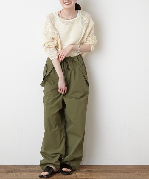 CIAOPANIC TYPY(チャオパニックティピー)の「綿ナイロンパラシュートパンツ(サロペット/オーバーオール・レディース・ブラック/カーキ/アイボリー・SMALL/MEDIUM)」の15枚目の写真