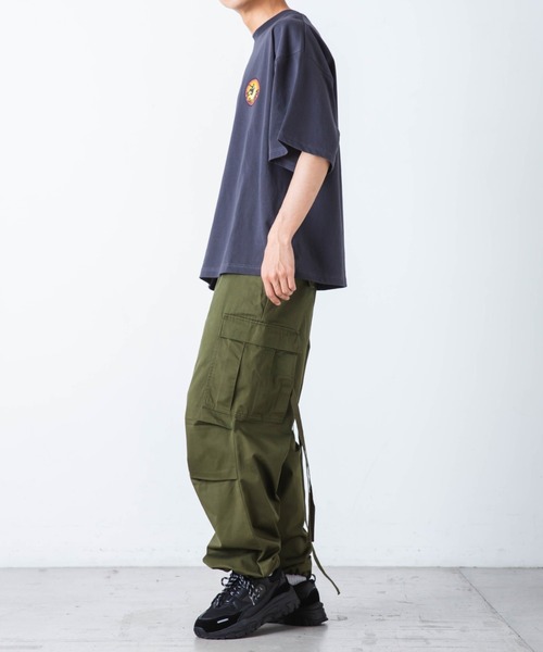 WEGO（ウィゴー）の「WEGO/ワイドカーゴパンツ（カーゴパンツ・メンズ・ホワイト/ブラック/カーキ・MEDIUM/LARGE）」の11枚目の写真