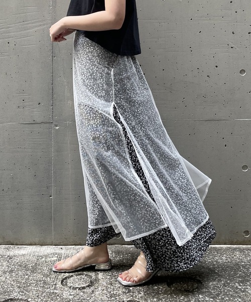 AS KNOW AS PINKY（アズノゥアズピンキー）の「お花のかくれんぼなスカート（スカート・レディース・ブラック/オフホワイト/ピンク・FREE）」の17枚目の写真