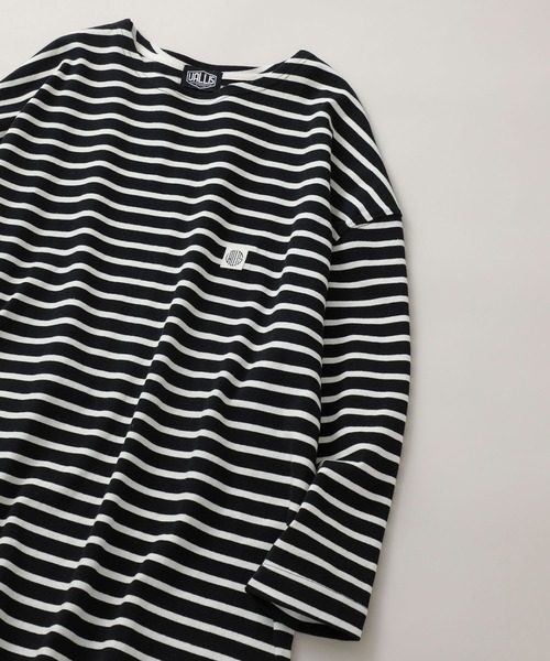 VALLIS by FACTOTUM(ヴァリスバイファクトタム)の「STUDIOUS別注 ロゴワッペンバスクシャツ(Tシャツ/カットソー・メンズ・グレー/ブラウン/パープル/カーキ/ブラック・LARGE/MEDIUM)」の2枚目の写真