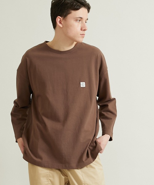 VALLIS by FACTOTUM(ヴァリスバイファクトタム)の「STUDIOUS別注 ロゴワッペンバスクシャツ(Tシャツ/カットソー・メンズ・グレー/ブラウン/パープル/カーキ/ブラック・LARGE/MEDIUM)」の18枚目の写真