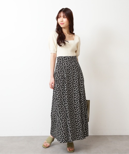 FREE'S MART(フリーズマート)の「スクエアネックボリュームスリーブ半袖ニット(ニット/セーター・レディース・ブラック/ピンク/ホワイト/グリーン・FREE)」の19枚目の写真